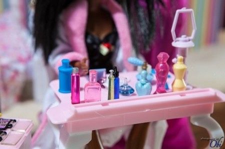 boda de Barbie y Ken nigerianos