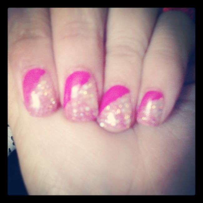 Novias con Uñas de Colores - 1