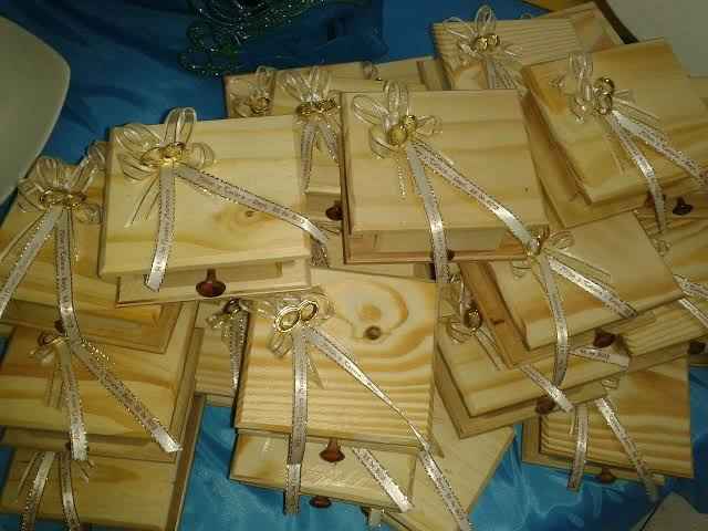 Ayuda! Invitaciones en cajas de mdera - 3