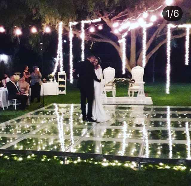 Dulce reta a los novios de la comu a... - 1