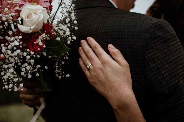 ¡Comparte una foto de tu anillo de compromiso! 😍💍 - 1