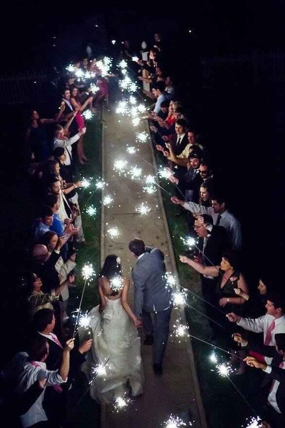 Camino de luces de bengala
