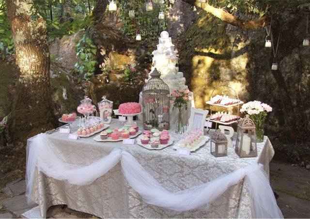 Mesa de postres Vintage