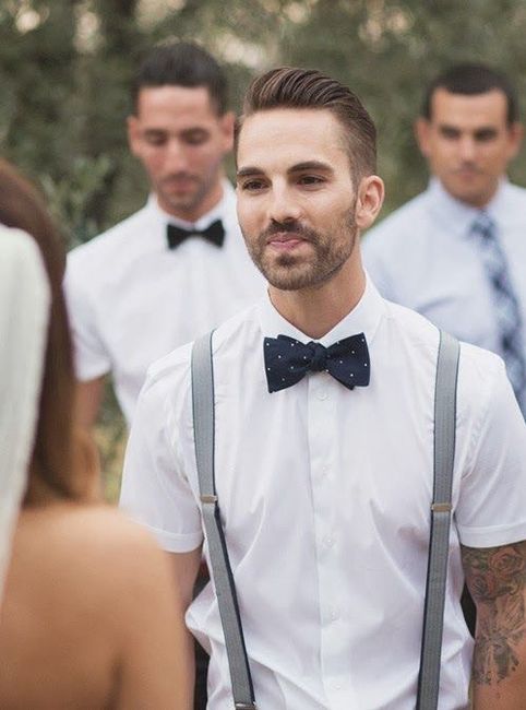 fm con moño y tirantes 🕺🏼 - 24