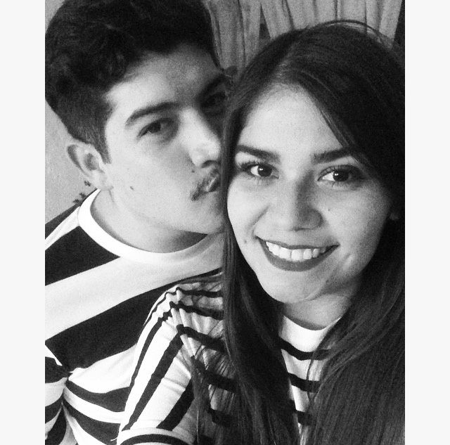 Tienen la primer foto con su fm? - 2