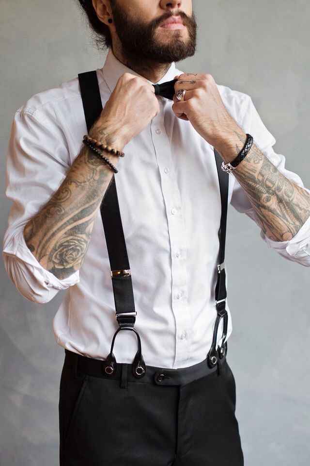 fm con moño y tirantes 🕺🏼 - 17