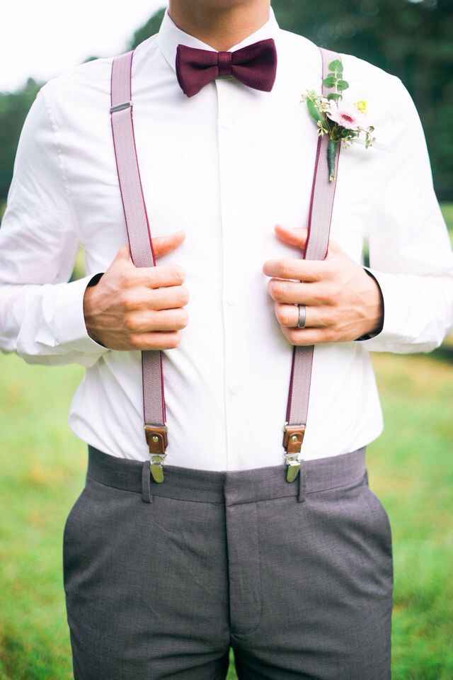 fm con moño y tirantes 🕺🏼 - 22