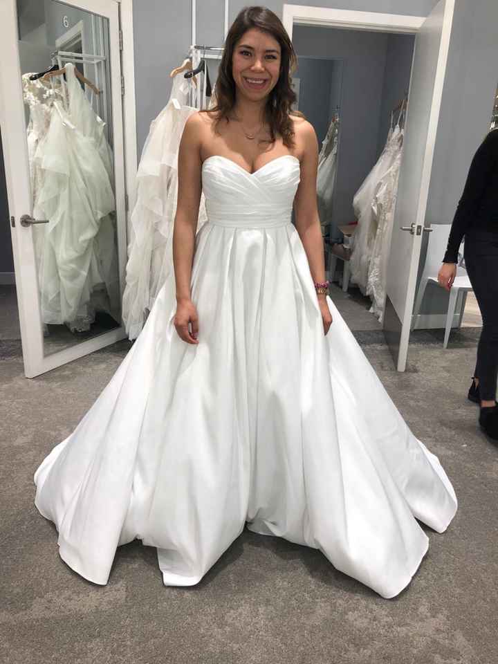 En búsqueda de vestido de novia 👰🏻 - 2