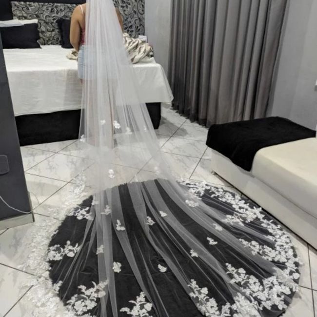 Ayuda a decidir si comprar Tiara y velo, es buena opción??? 5