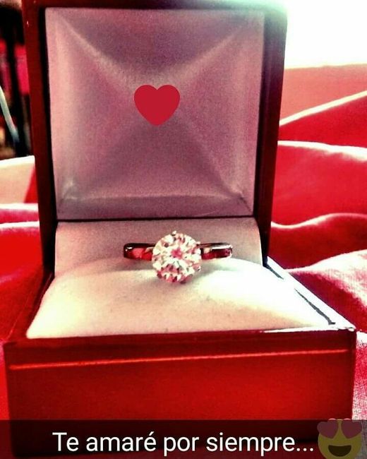 Fotos lindas con su anillo de compromiso - 1