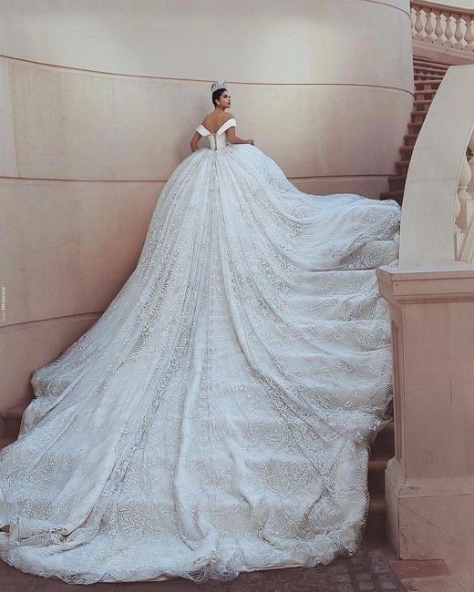 La cola de vestido de novia más larga del mundo 1