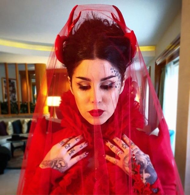 La Boda Roja de la mexicana Kat Von D 🧛‍♀️🧛‍♂️ 8