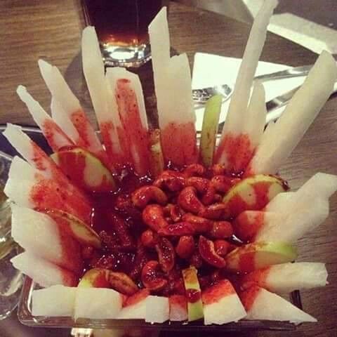 Mesa de dulces , botanas , frutas ,postres - 7