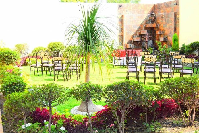 Indecisa con el salón - 15