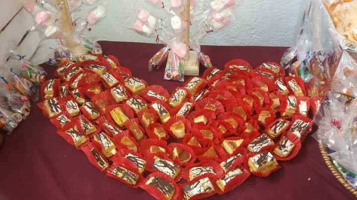  Ayuda con mesa de dulces - 1