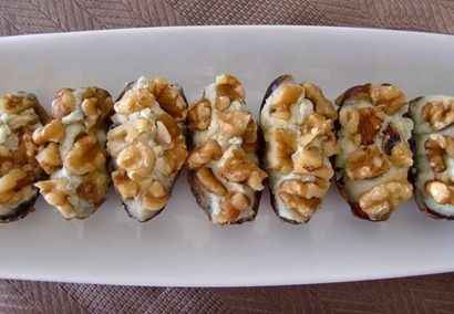 Dátiles rellenos de queso