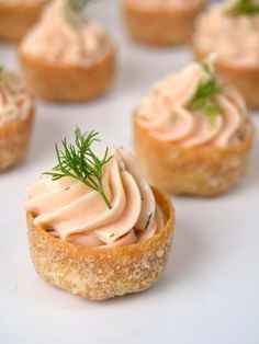 Tartaleras de mousse de salmón