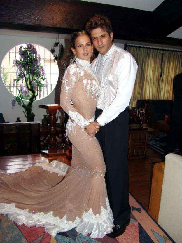 8. Niurka y Bobby Larios