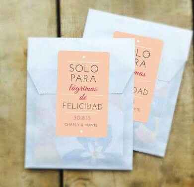  Pañuelos para lágrimas de felicidad - 16