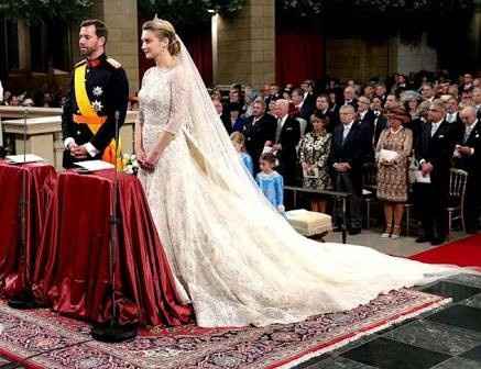 Vestidos de Novia (de la realeza) 👑👸🤴 - 24