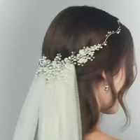 Comparte tu accesorio de pelo - 1