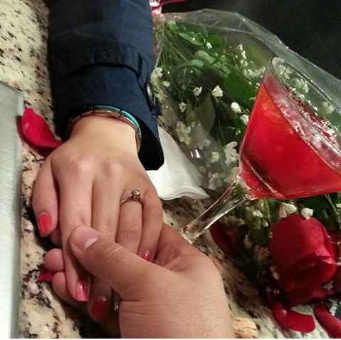 Presuman su anillo - 1