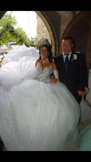 Top ten de los vestidos de novia más feos!! - 1