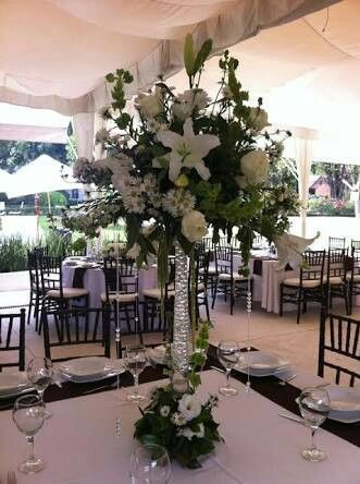 Centro de mesa con flores naturales, dorado con - 1