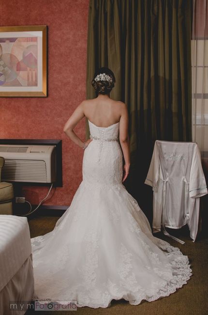 Mi Vestido (Getting Ready)