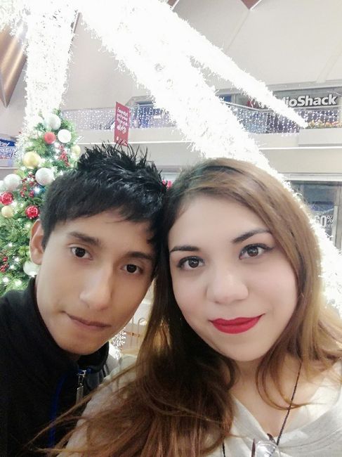 Sube una foto más antigua con tu pareja - 2