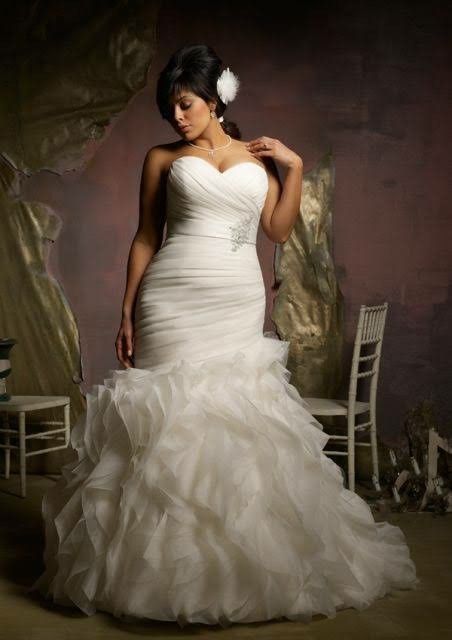 Vestidos de novia plus size 16