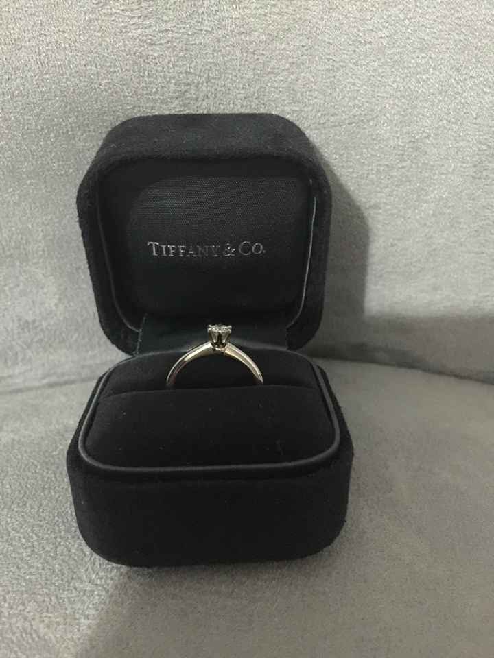 Y si me enseñas tu anillo? - 1