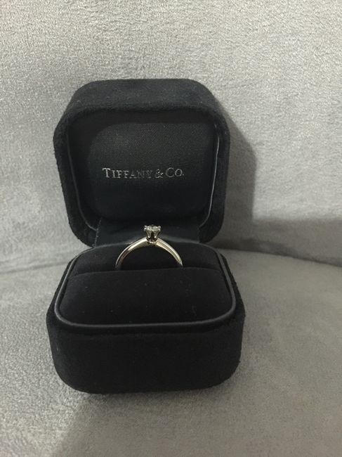 Y si me enseñas tu anillo? - 1