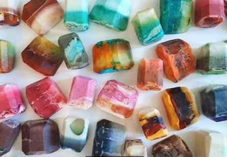 Y hacen parecer piedras los jabones, se me hicieron muy originales