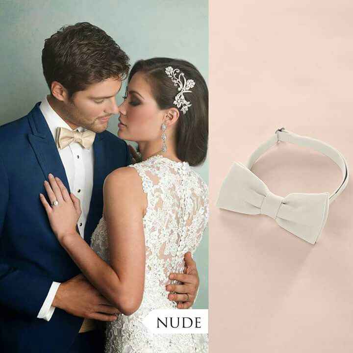 Novios y padrinos con moño... - 3