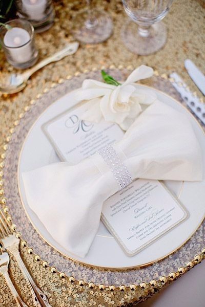 Servilleta en forma de lazo