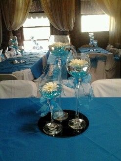 Centros de mesa con copas