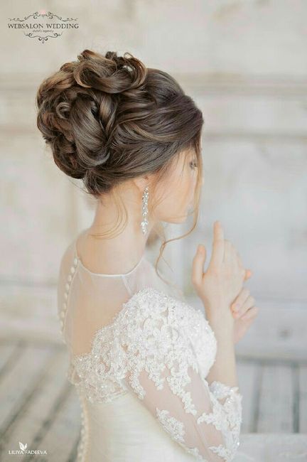 Hairstyles: chongo alto - 10