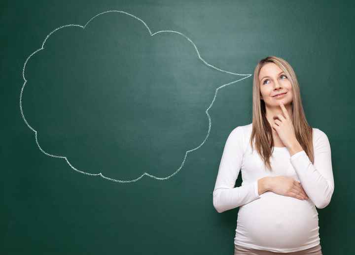 Alejandra reta a los novios de la comunidad a... - 1