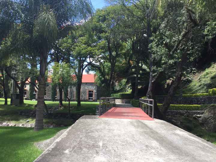 ¿Dónde colocarías este hermoso cartel? - 2