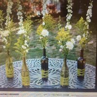Botellas con flores