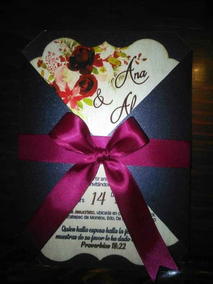 Invitaciones casi listas para entregar. - 2