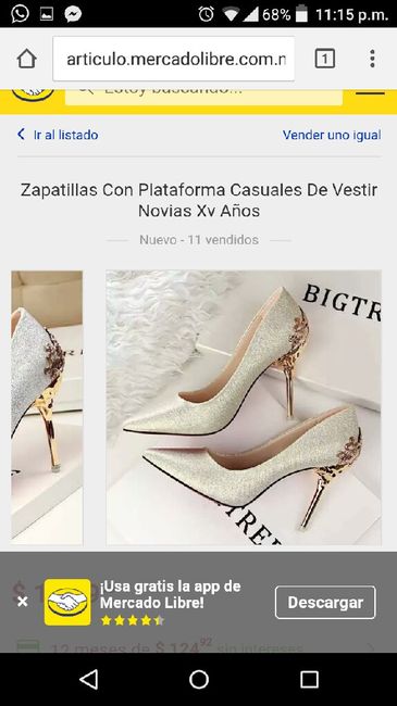 Zapatillas  color vino o blancas? - 1