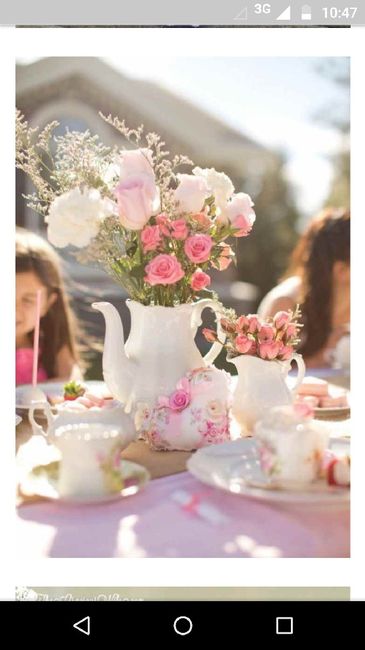 Centros de mesa en teteras💜 - 1