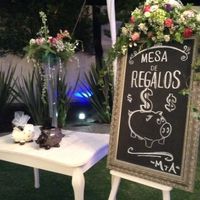 mesa de regalos para efectivo 