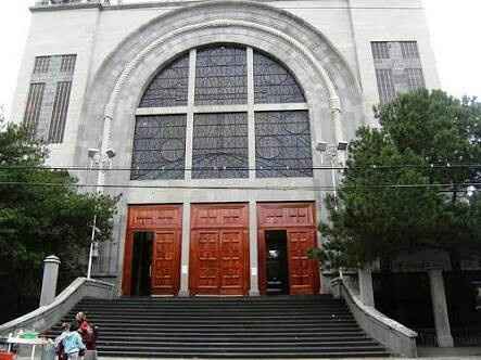 ¿Cómo escogiste la iglesia en la que te casas? - 1