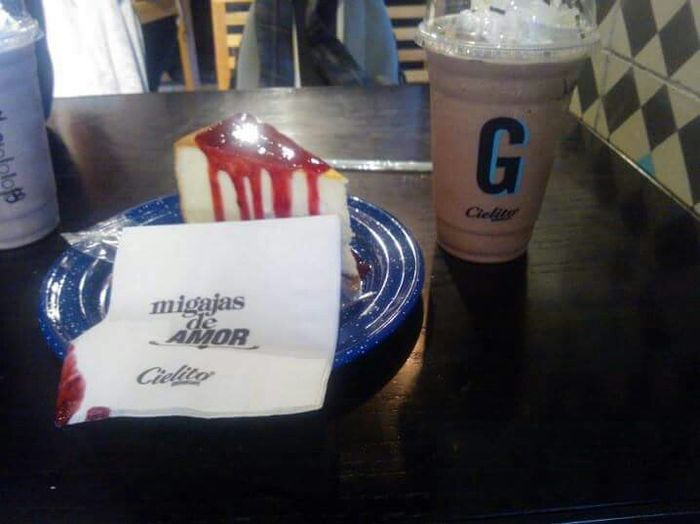 Verdad 7: ¿Cómo fué su primer cena romántica? - 1