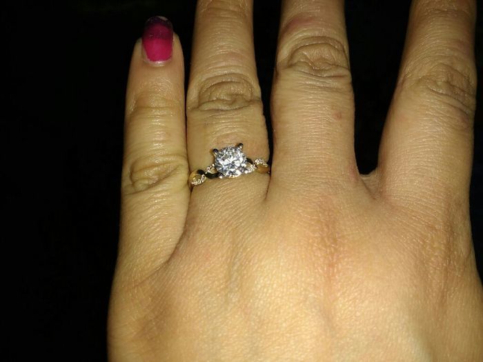 Presuman sus anillos de compromiso nenas! - 2