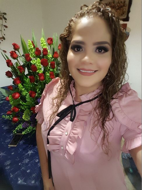el arreglo floral que me envio Ulises el día de la cena de compromiso con nuestras familias!!!