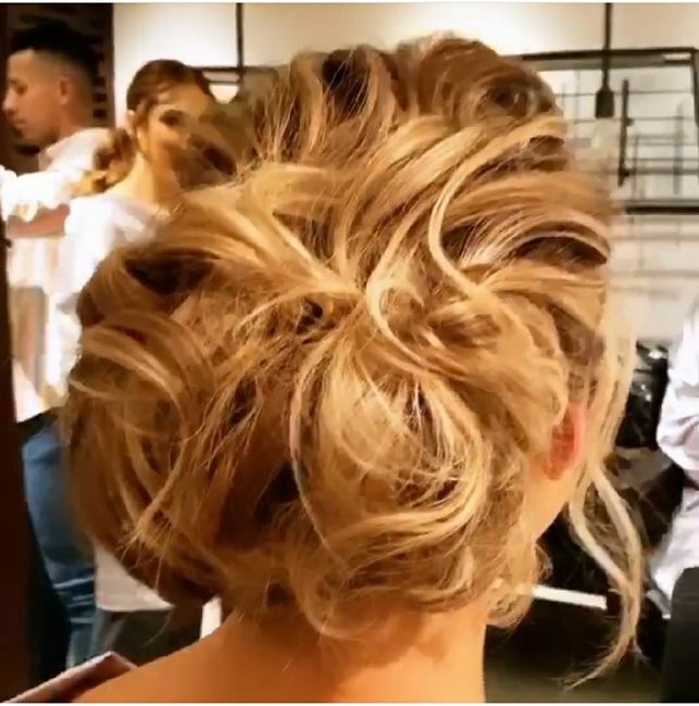 Cuéntanos cómo será tu look de novia🎁 2